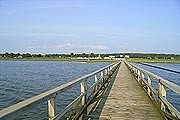 Schobüll hat zwei Badestege, um Ihnen das Baden in der Nordsee zu ermöglichen. / Ferienwohnung "Erika Kohrt" in Husum - Schobüll