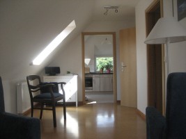 Wir heißen Sie herzlich willkommen in unserer hellen, ruhigen Ferienwohnung mitten in Husum / Ferienwohnung "Jahreszeiten" in Husum