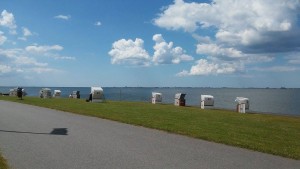 Badestrand am Dockkoog in der Husumer Bucht / Ferienwohnung "Wehlenhoff (II)  am Deich" in Husum-Schobüll