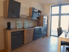 Offene Küche mit gehobener Ausstattung / Ferienhaus "Stadthuus 51" in Husum
