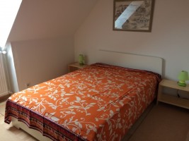 Schlafzimmer 2 / Ferienwohnung "Marschblick Wobbenbüll" in Wobbenbüll