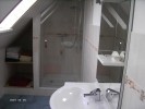 Im Bad genießen Sie die Raindusche,

desweiteren sind zwei getrennte Toiletten vorhanden. / Ferienhaus "Ferienhaus Süncksen" in Husum
