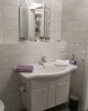 Modernes Badezimmer mit extragroßer Duschwanne und " Rainshower" -Amatur / Ferienwohnung "Seaside - Familienurlaub mit Hund" in Husum-Schobüll